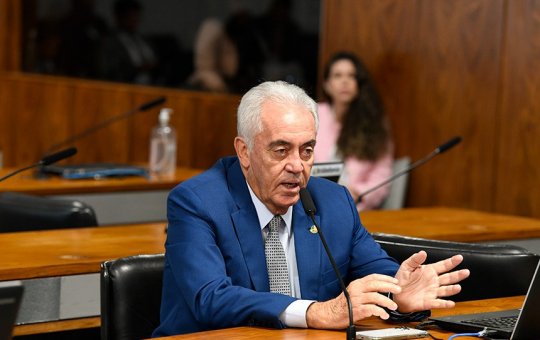 Otto Alencar sela chapa com Wagner e Rui Costa para o Senado em 2026