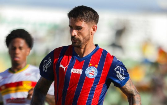 Com dois gols de pênalti, Bahia e Juazeirense ficam no empate no Campeonato Baiano