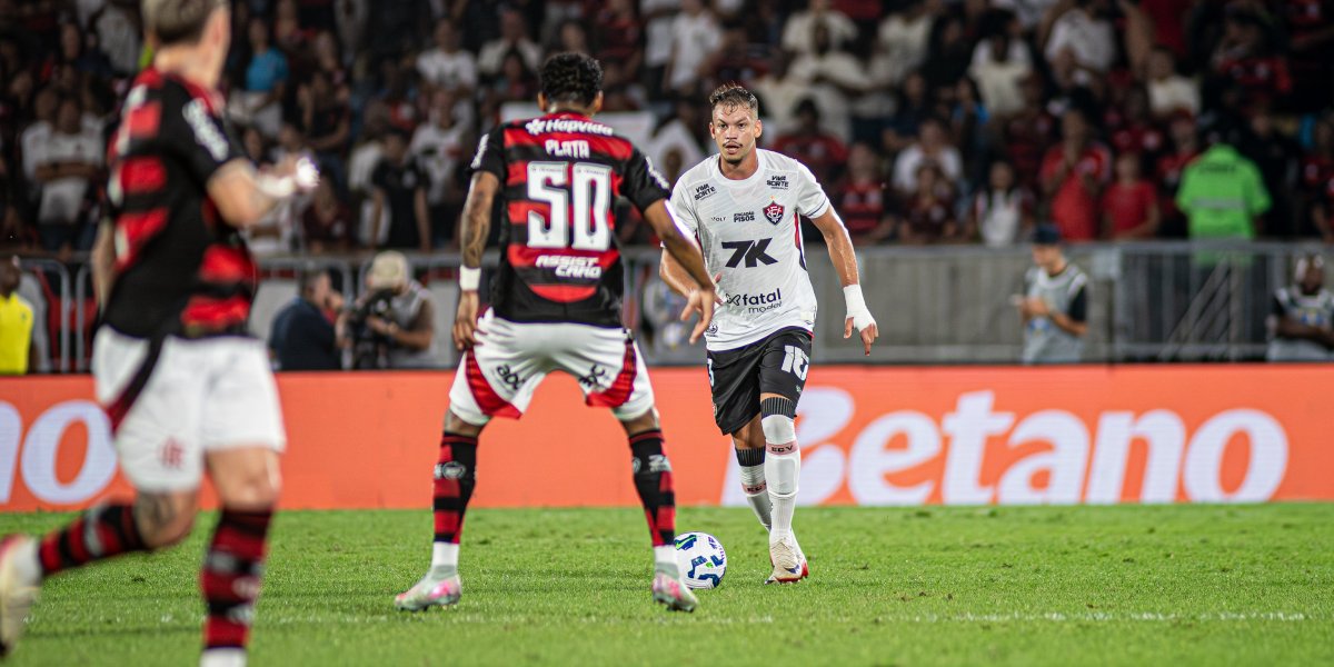 Última partida entre Flamengo e Vitória terminou em 8 x 0