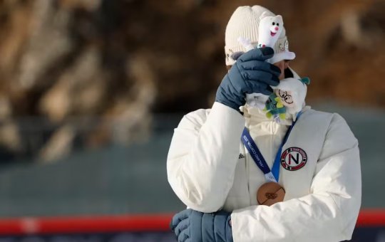 Atleta norueguês confessa traição ao vivo após ganhar medalha e surpreende nas Olimpíadas de Inverno