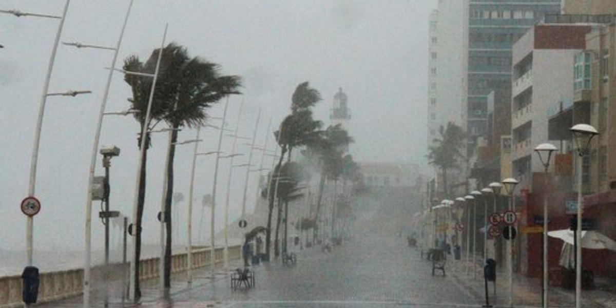 Joga água! Previsão do tempo para o segundo dia de Carnaval é de tempo nublado e chuva