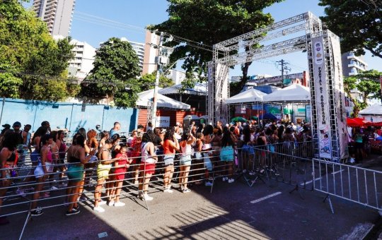 Homem é preso ao tentar entrar armado no circuito Dodô durante o Carnaval de Salvador 