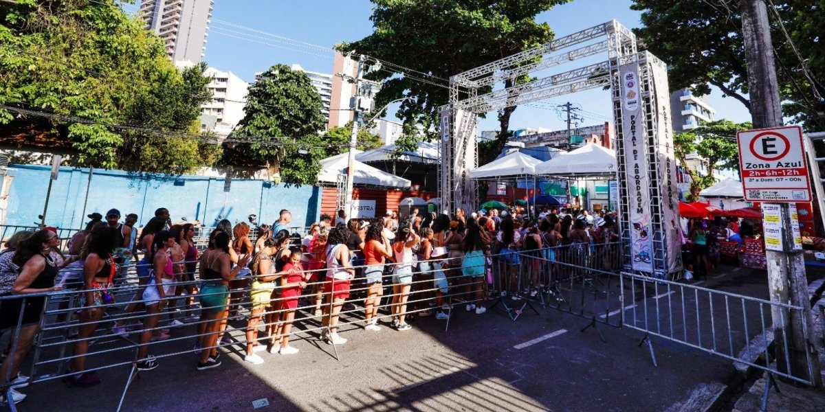 Homem é preso ao tentar entrar armado no circuito Dodô durante o Carnaval de Salvador 