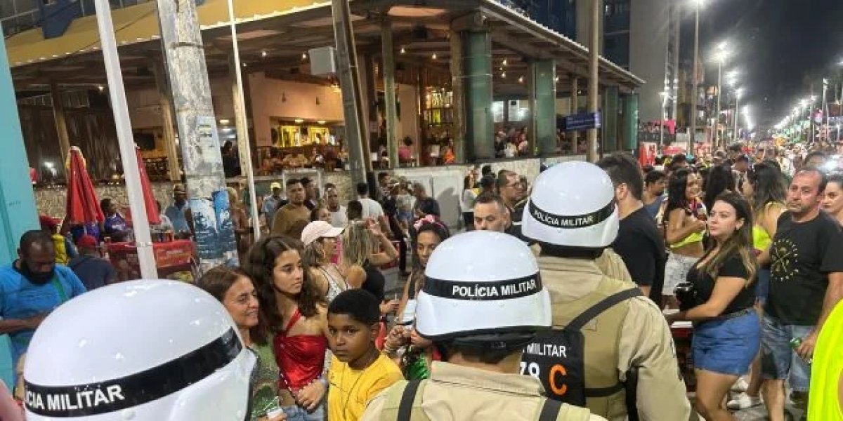 Homem é preso em flagrante após agredir policiais no circuito Barra-Ondina