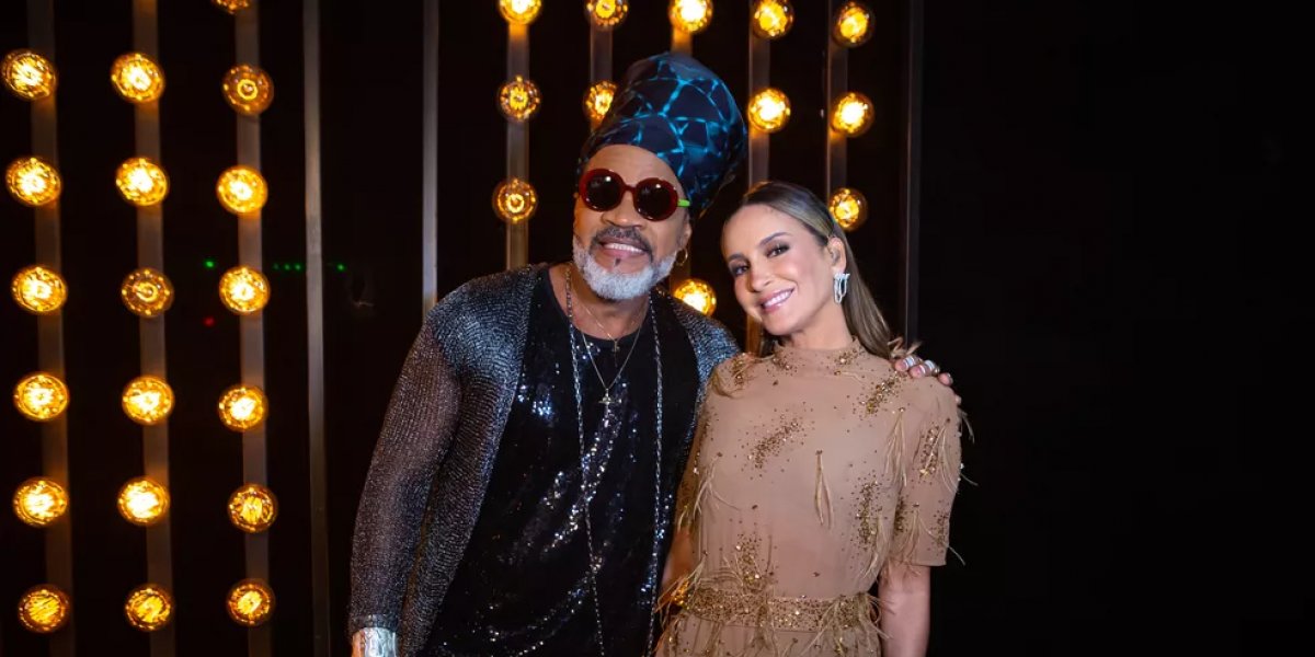 Carlinhos Brown sobe no trio de Claudia Leitte e faz defesa pública da cantora no Carnaval de Salvador