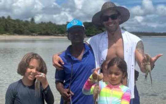 Daniel Cady surpreende ao passar o Carnaval longe da folia e pescando