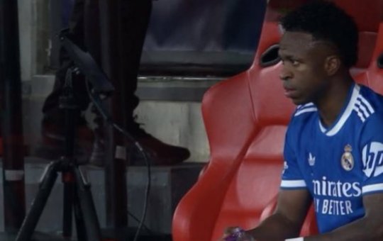 Cenas lamentáveis! Veja o momento em que atleta argentino teria cometido o ato de racismo contra Vini Jr.