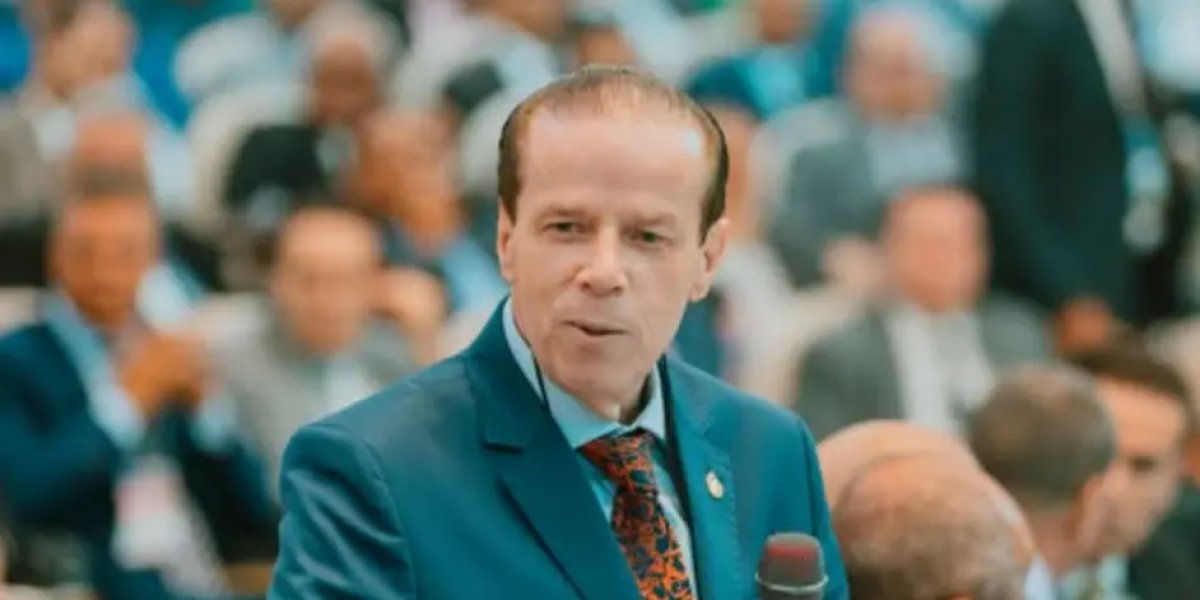 Pastor diz que membros da escola que homenageou Lula terão “câncer na garganta”