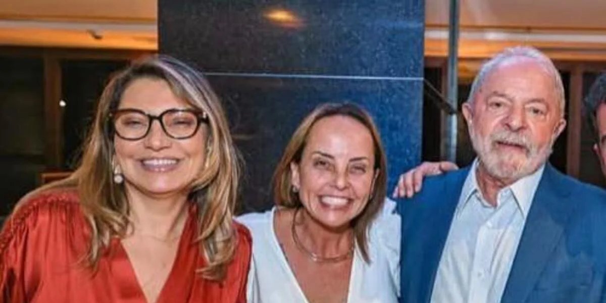 Relatos apontam discussão entre Janja e filha de Lula em camarote na Sapucaí