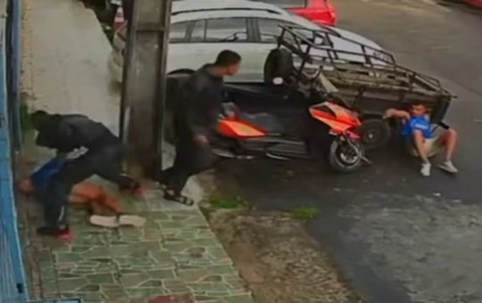 Dois homens são agredidos por mototaxistas em Salvador após corrida