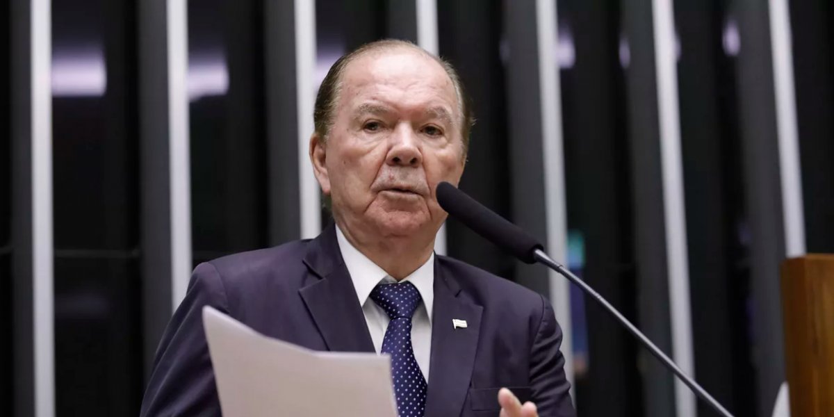 Após longa carreira, João Leão afirma que está se despedindo da política