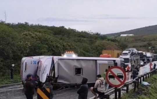 Acidente com ônibus na BR-116 deixa 14 feridos no Vale do Jiquiriçá