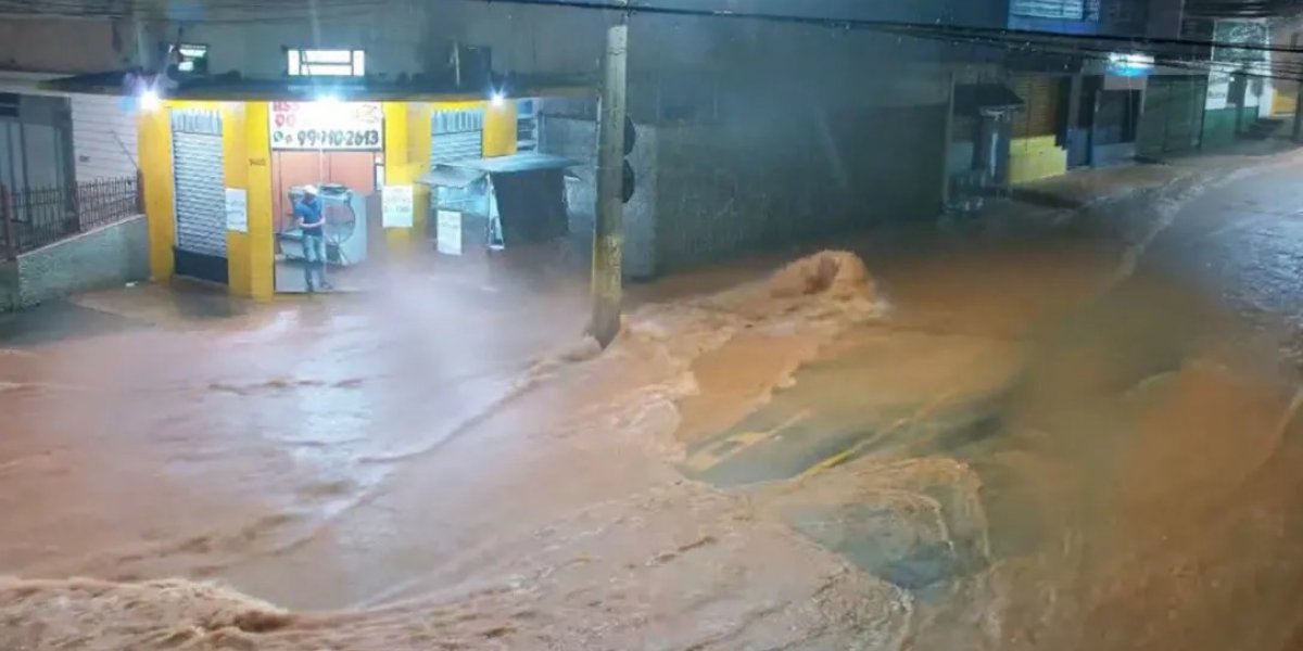 Temporal em Minas Gerais deixa 14 mortos e centenas de desabrigados