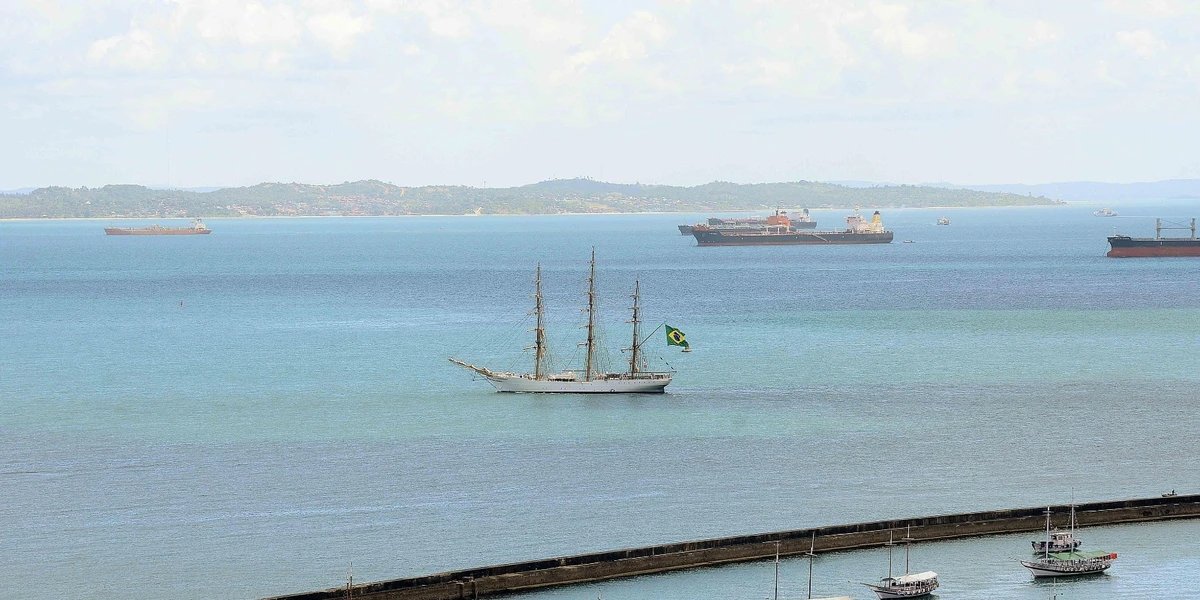 Prefeitura de Salvador estuda ligar a Barra ao Subúrbio pelo mar para reduzir engarrafamentos