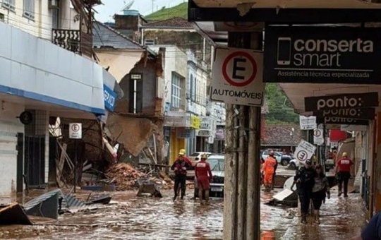 Governo anuncia auxílio de R$ 800 para vítimas das chuvas em Minas Gerais