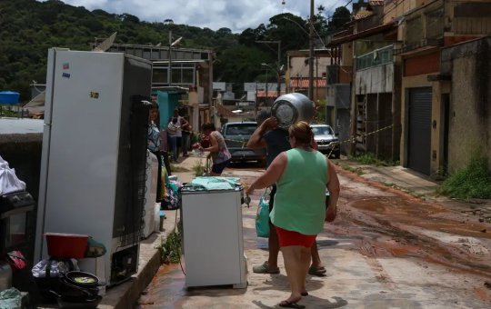 Sobe para 53 número de mortos em Juiz de Fora e Ubá