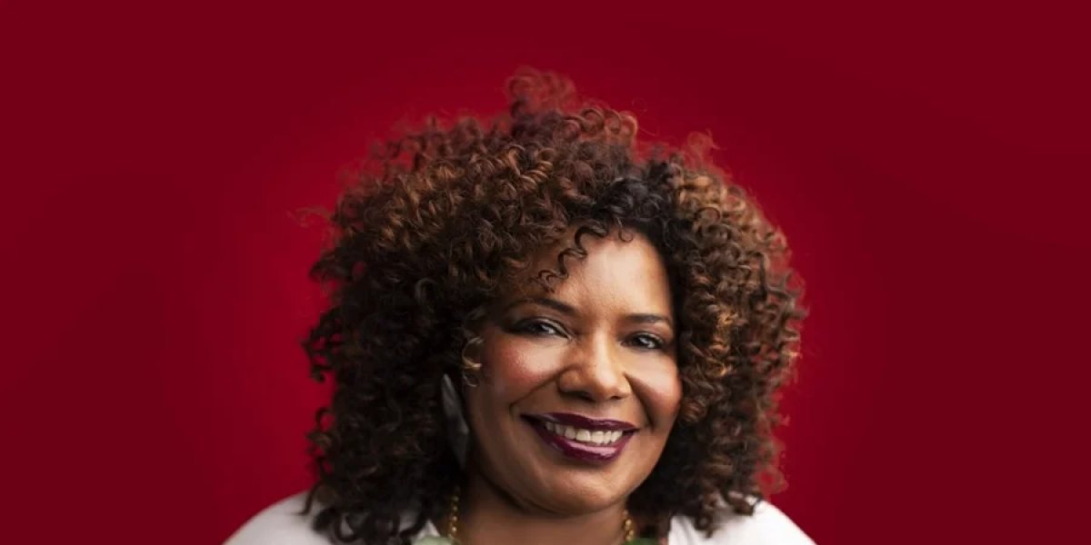 Margareth Menezes rebate críticas ao uso da Lei Rouanet em apresentações e chama ataques de “perseguição desleal”