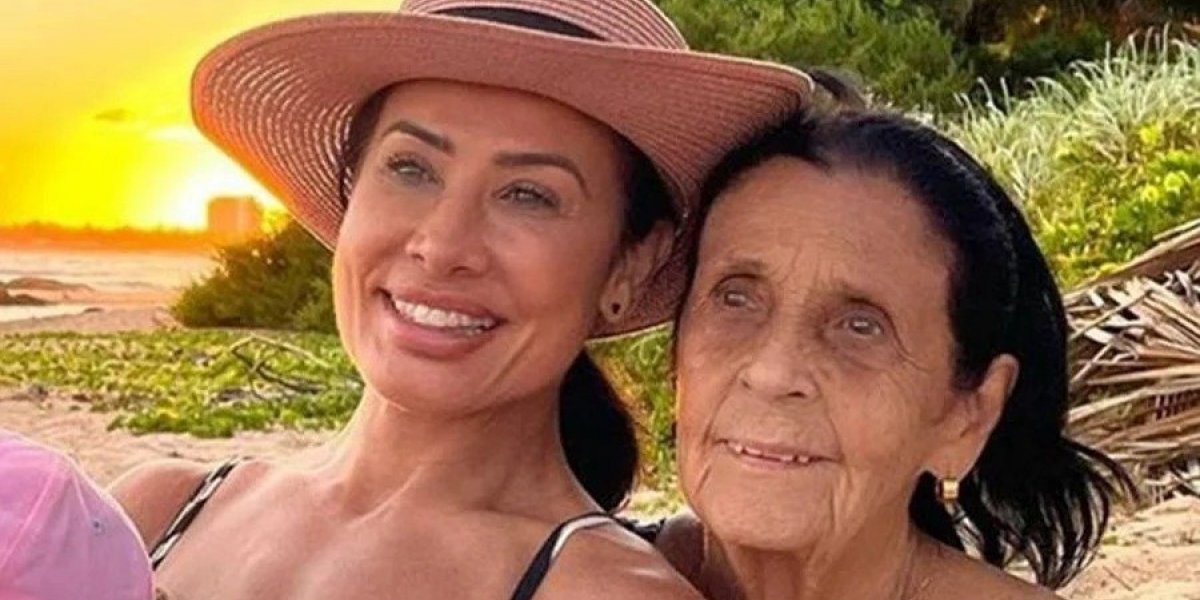 Scheila Carvalho tranquiliza fãs e revela prejuízo da mãe em enchente em Minas Gerais