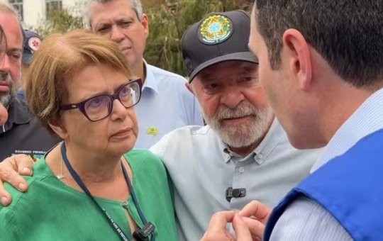 “Dou graças a Deus por ter Lula na Presidência”, diz prefeita de Juiz de Fora após temporais