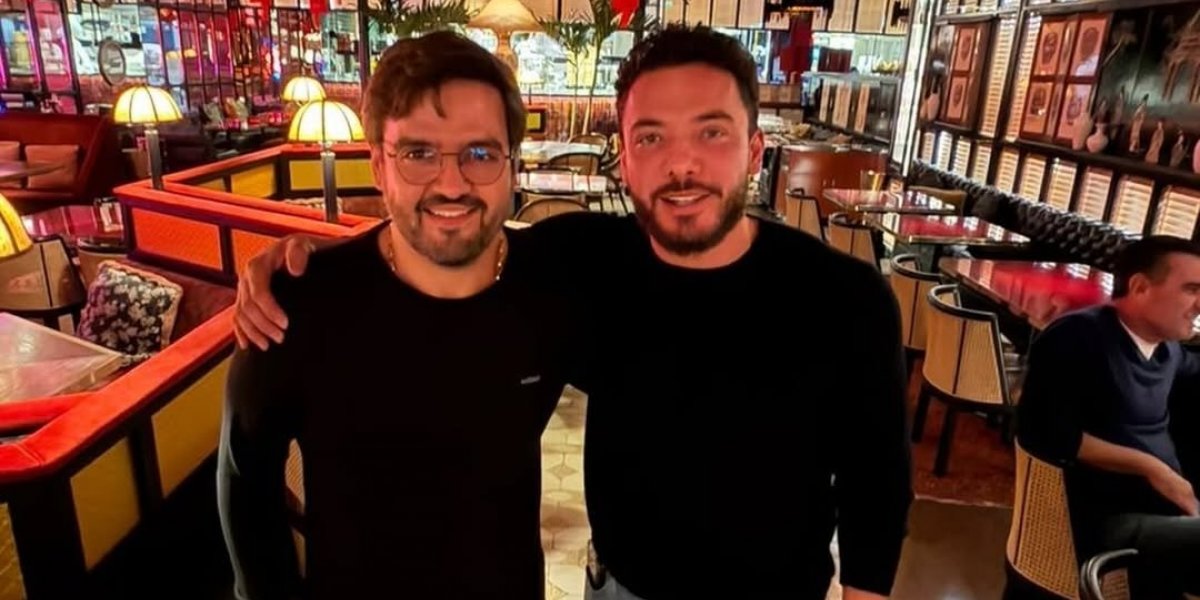 Prefeito de Ilhéus registra encontro com Wesley Safadão em restaurante de luxo em Lisboa