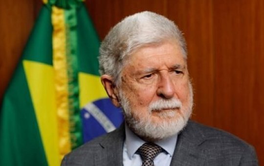 Celso Amorim fala sobre conflitos no Oriente Médio: ‘Devemos nos preparar para o pior’