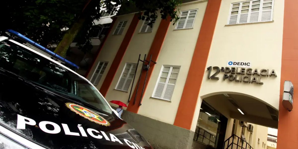 Segundo suspeito de estupro coletivo em Copacabana se entrega à polícia no Rio