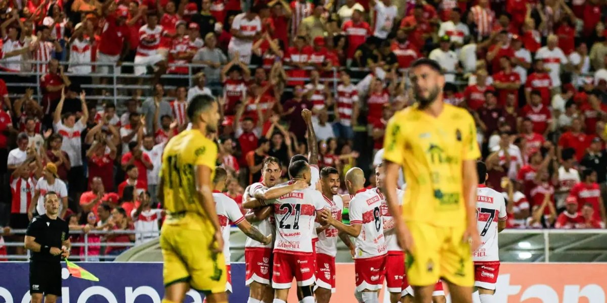 Após vitória histórica na primeira fase, Porto é goleado pelo CRB e se despede da Copa do Brasil