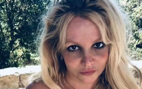 Britney Spears é detida por dirigir sob efeito de álcool, afirma site