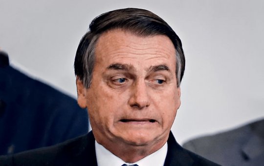 Valdemar Costa Neto diz que Bolsonaro 'não é uma pessoa normal' e elogia postura de Flávio