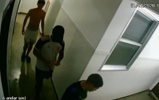 Menor investigado por participação no caso de estupro coletivo se entrega à polícia