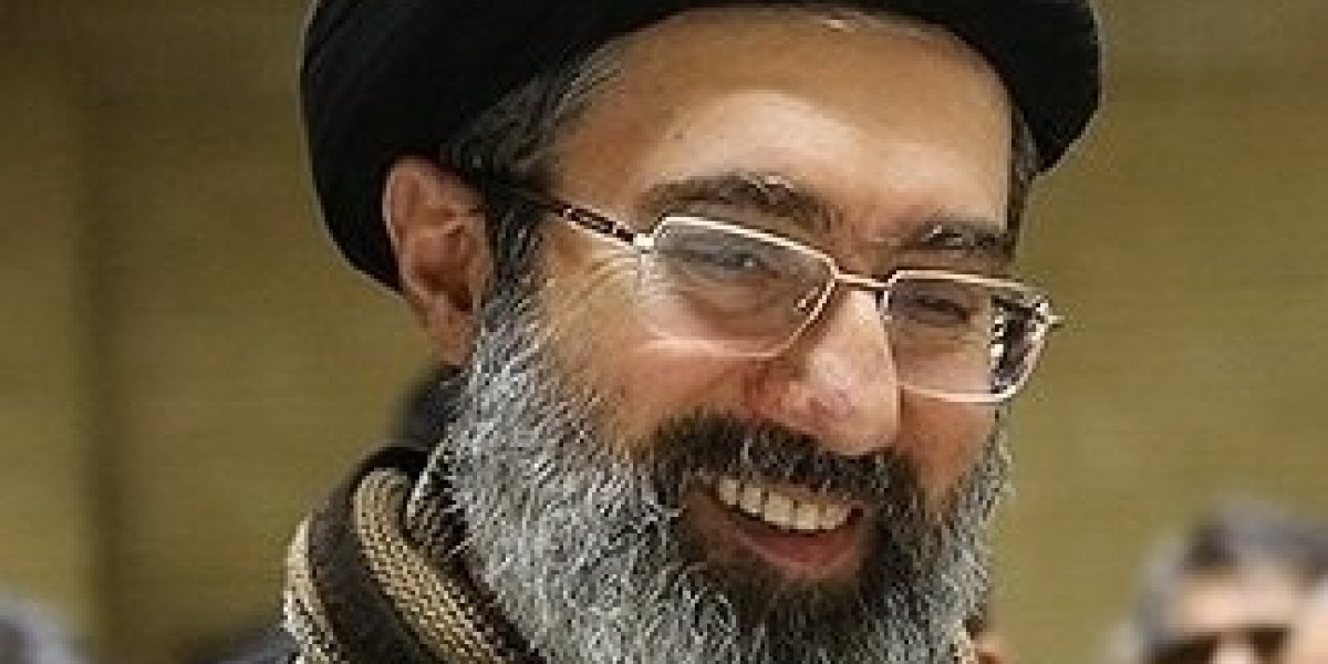 Irã nomeia filho de Khamenei como novo líder supremo
