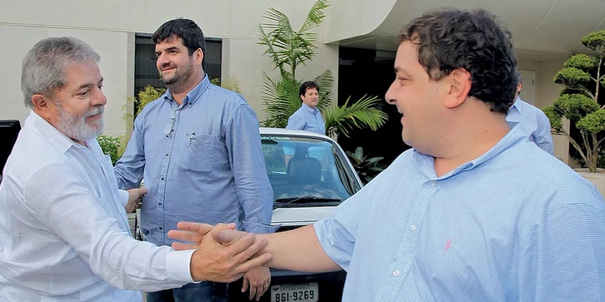 Lula e seu filho Fábio Luís Lula da Silva, o Lulinha