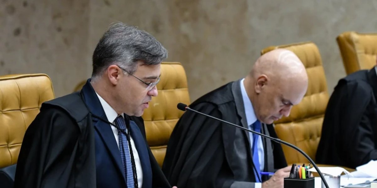 Com Alexandre de Moraes no alvo, André Mendonça ganha protagonismo no STF