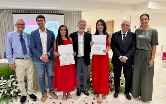 Primeira turma de especialistas em ginecologia e obstetrícia é formada na Santa Casa de Jequié