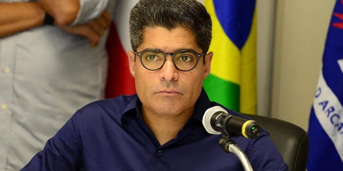 ACM Neto recebeu R$ 3,6 milhões do Banco Master e da Reag, diz Coaf; político afirma regularidade dos contratos