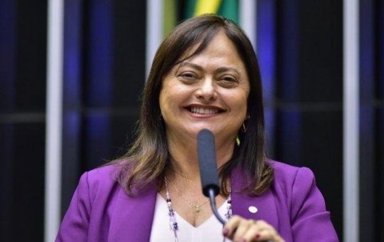 Alice Portugal defende frente ampla e diz que partidos buscam espaço na chapa majoritária