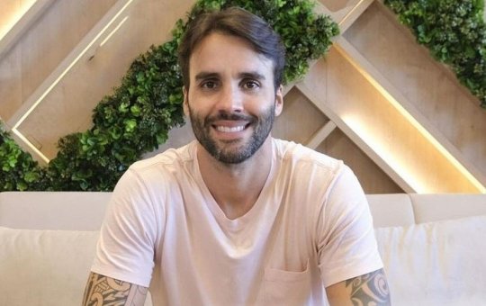 A fila andou! Daniel Cady estaria vivendo um novo romance após fim de relacionamento com Ivete Sangalo