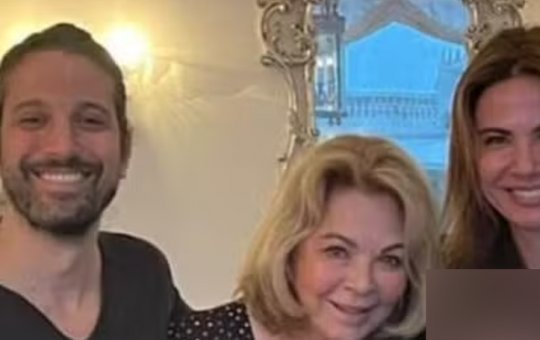 Briga entre irmão e mãe de Luciana Gimenez termina na delegacia após confusão em apartamento