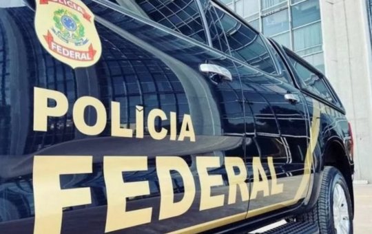 PF deflagra operação que investiga contratos milionários de ex-gestão de prefeitura de Lauro de Freitas