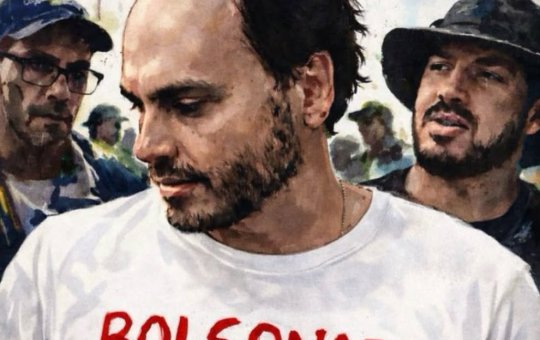 Carlos Bolsonaro atualiza sobre quadro de saúde do pai