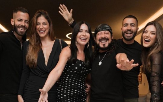 Bell Marques celebra momento em família e se emociona: "Nada melhor nessa vida"