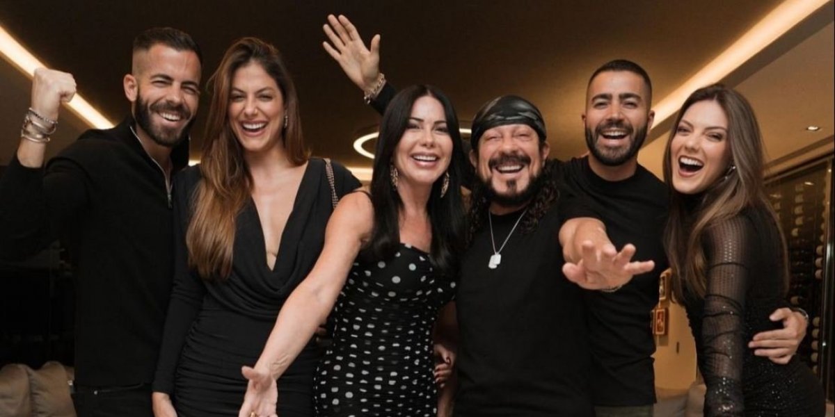 Bell Marques celebra momento em família e se emociona: "Nada melhor nessa vida"