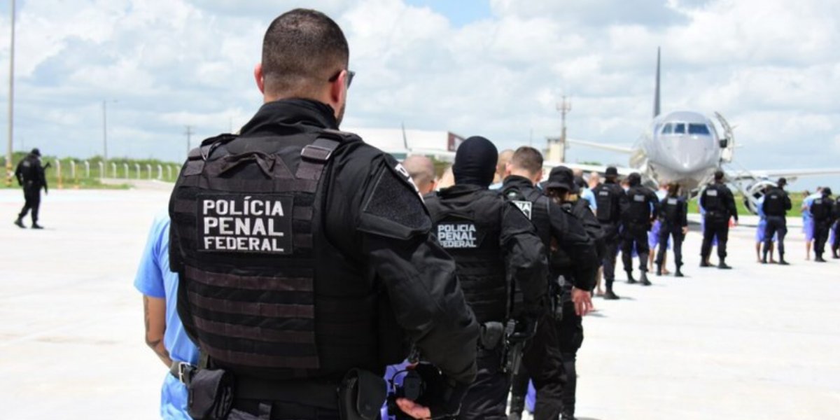 Força Penal Nacional chega a Salvador após crimes ordenados de dentro de presídios
