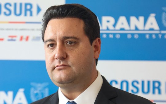 Ratinho Júnior desiste de concorrer à presidência da República