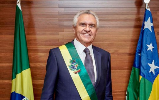 Candidatura de Caiado ganha força no PSD após recuo de Ratinho Jr.