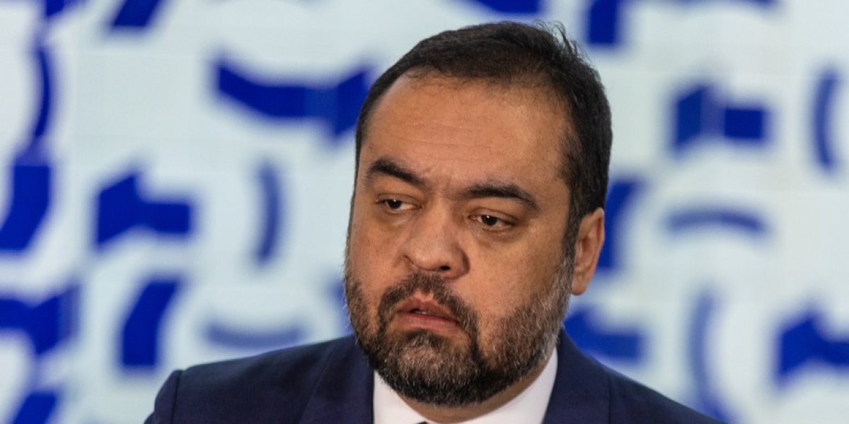 Governador do Rio encerra mandato com culto no Palácio da Guanabara