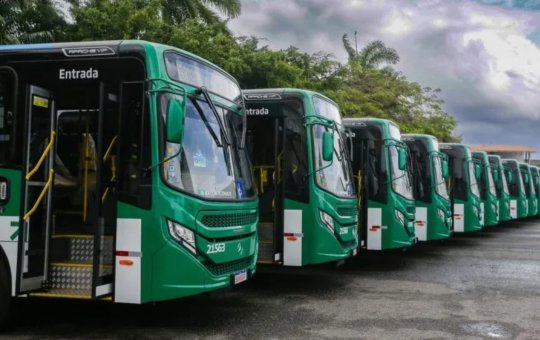 Rodoviários paralisam estação da lapa e intensificam pressão por melhorias em salvador