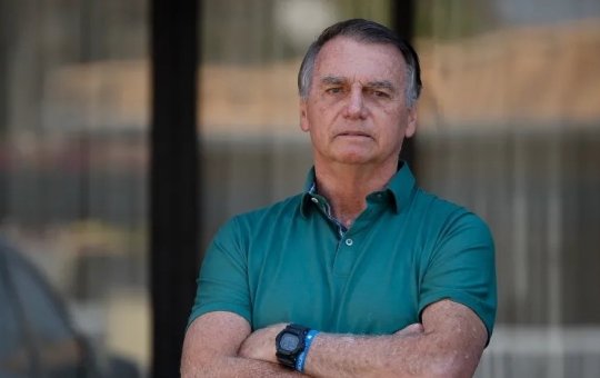 Jair Bolsonaro tem melhora e deve receber alta até esta sexta-feira (27)
