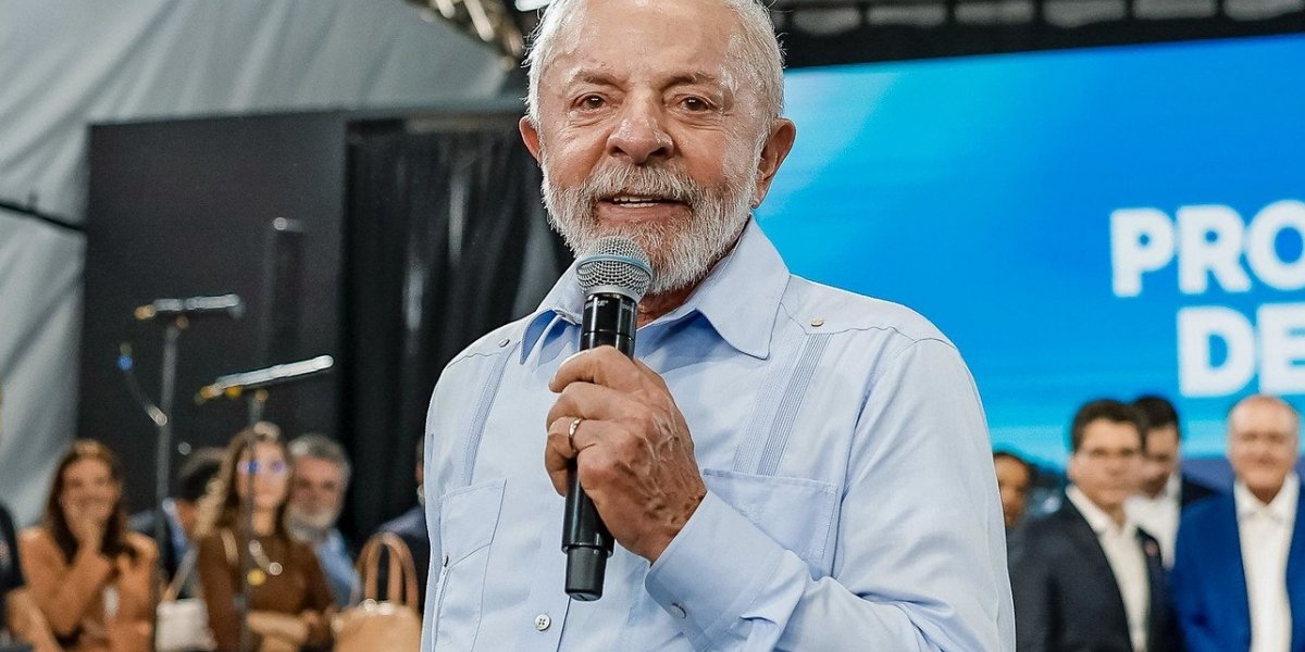 Lula planeja apresentar solução para endividamento de famílias brasileiras