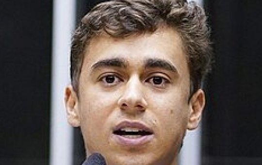 Nikolas Ferreira critica decisão do STF de encerrar CPMI do INSS